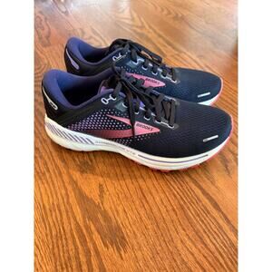 Brooks Women's Adrenaline GTS 22